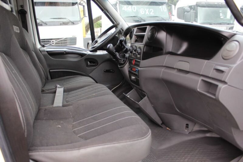 Iveco Daily 70C17 2012/2013 - Imagem 3